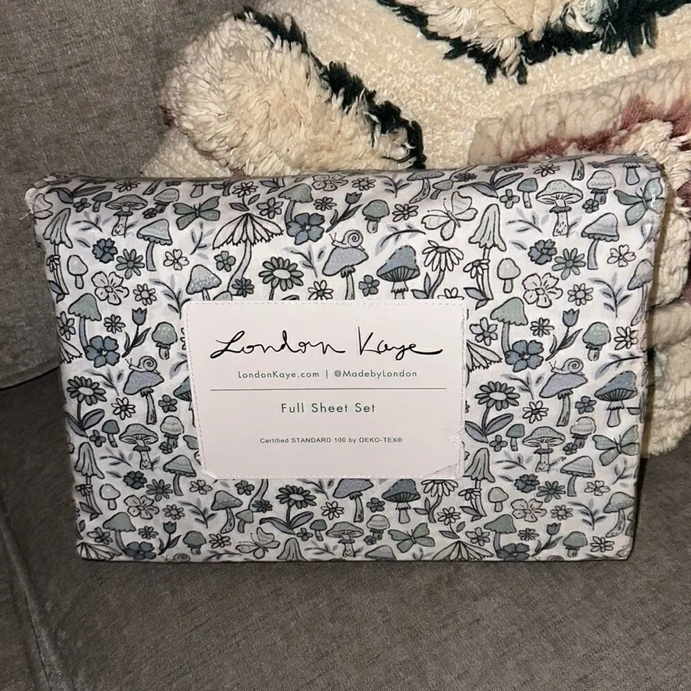 🔥London Kaye Mushroom 🍄 Sheet Set!